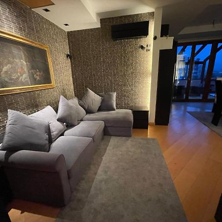 Attico Con Vista Spettacolare E Jacuzzi Apartman Bologna Kültér fotó